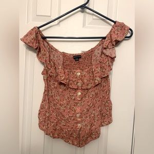Women’s medium American eagle flower flow button down crop top.